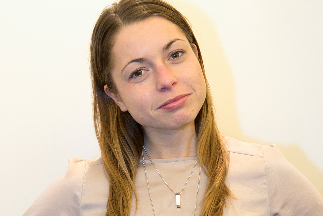 Yasmina Osmans bidrag före. Yasmina Osmans bidrag före.